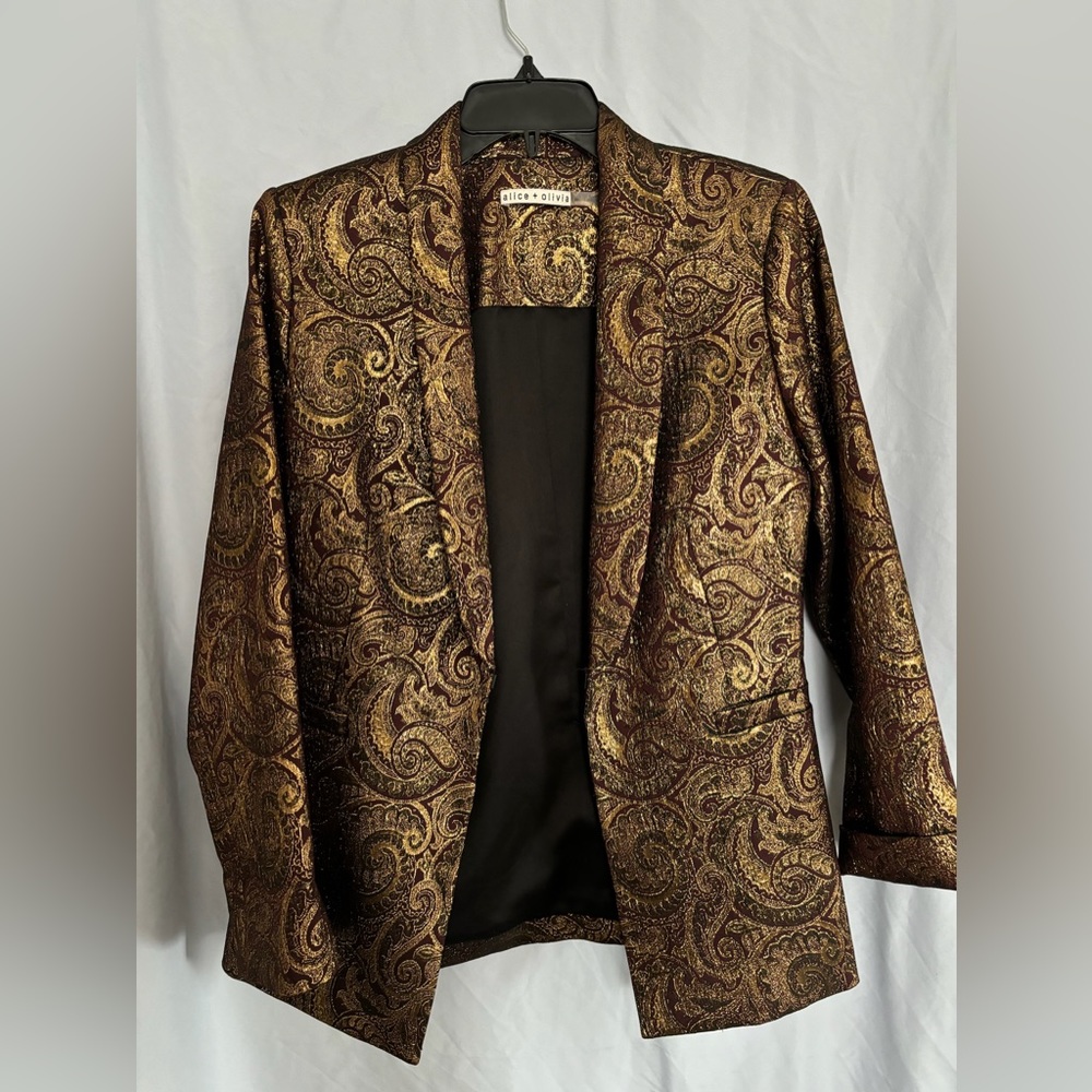 Blazer, satin threading
